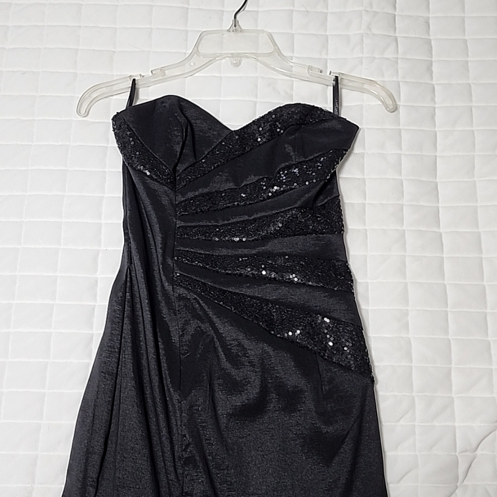 Jessica McClintock Black Sweetheart Top Formal Dress